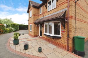 Barrell Close Frating - click for photo gallery